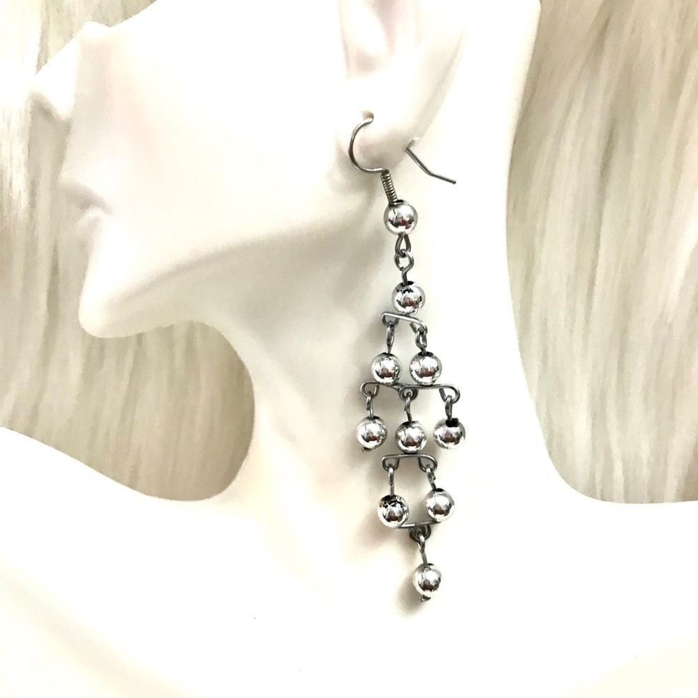 Silver beaded earrings 
